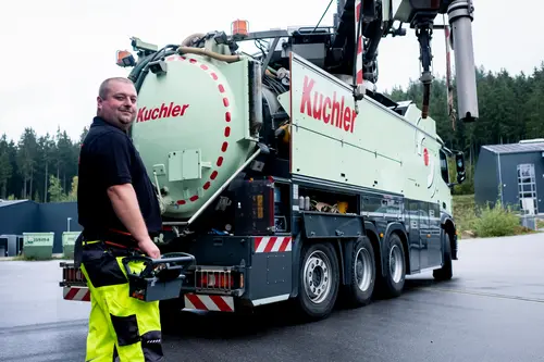 Fachgerechte Reinigung sämtlicher Abwasserleitungen Fachgerechte Reinigung sämtlicher Abwasserleitungen